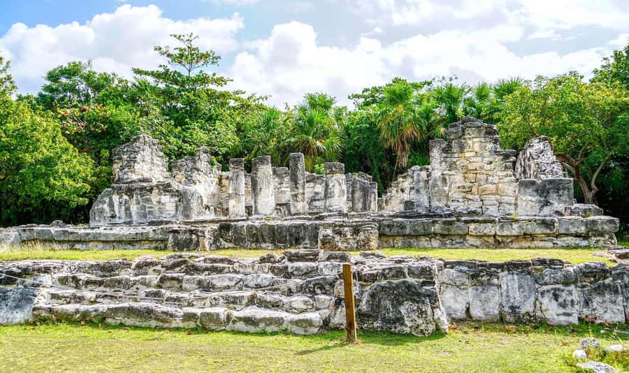 From Merida: Chichen Itza, Cenote, and Izamal, a Magical Town with Lunch - Language, money moments, and how to keep the day smooth