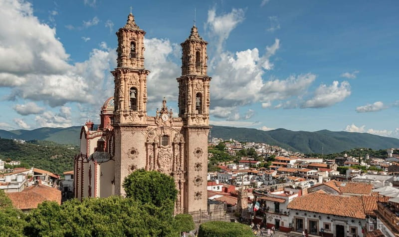 From Mexico City: 10-Hour Cuernavaca and Taxco Tour - Price and value of a $60 day that includes key entrances