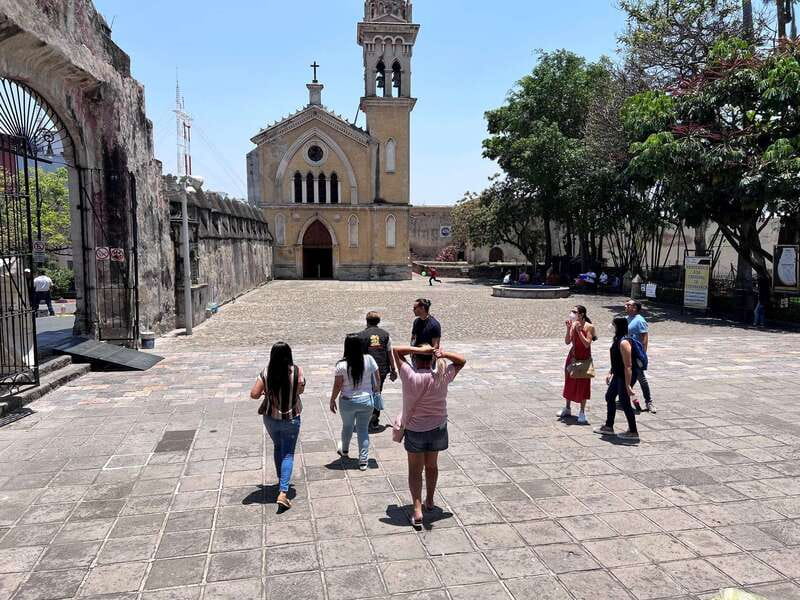 From Mexico City: 10-Hour Cuernavaca and Taxco Tour - Cobblestones, craftsmen, and outdoor silver markets you can actually use