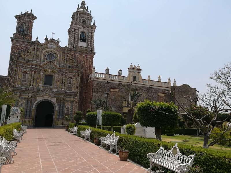From Mexico City: Cholula Pyramid & Puebla Small Group Tour - San Francisco Acatepec: an unforgettable church stop