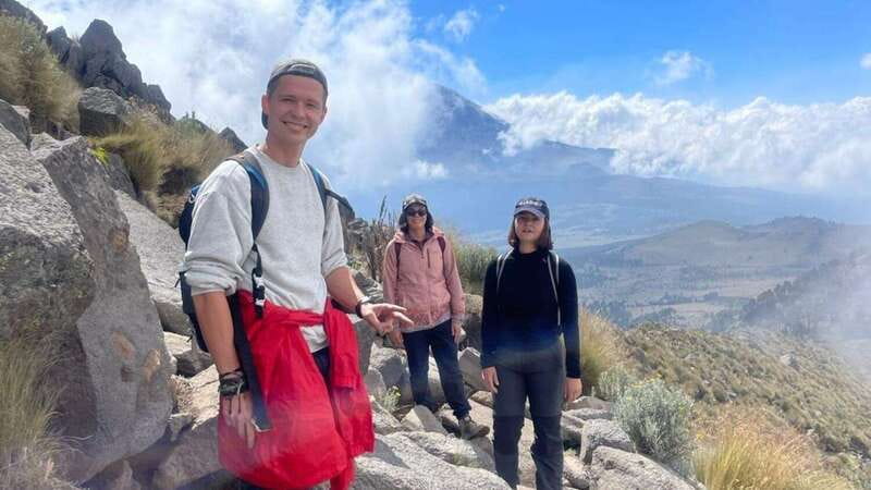 From Mexico City: Hike Iztaccihuatl Volcano with an Alpinist - Getting there early: meeting at 6:20 and easing in at Paso de Cortés