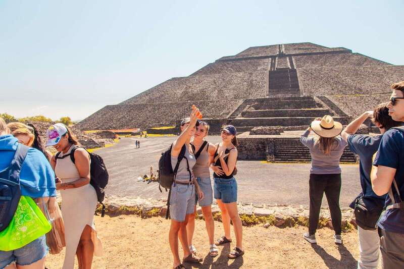 From Mexico City: Teotihuacan Pyramids and Bike Tour - The Teotihuacan walk: what to expect on foot