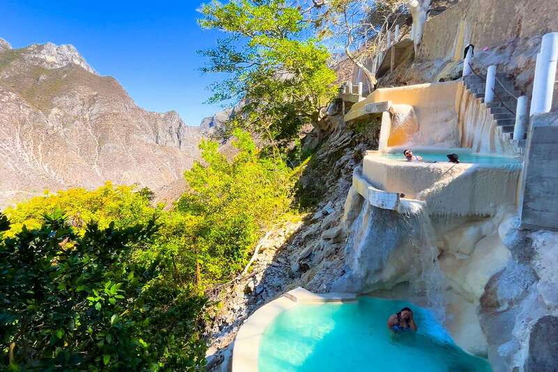 From Mexico City: Tolantongo Hot Springs Day Trip with Guide - First Look at Tolantongo: Guided Tour, Caves, and Photo Stop