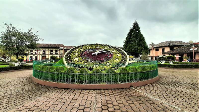From Puebla: Zacatlan and Chignahuapan Magical Towns - Zacatlán: orchards, cider, and the Floral Clock made for photos