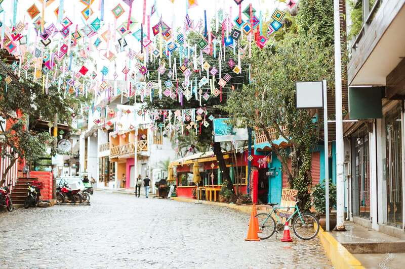 From Puerto Vallarta: San Pancho and Sayulita - San Pancho Market Walk, Huichol Crafts and Coastal Calm