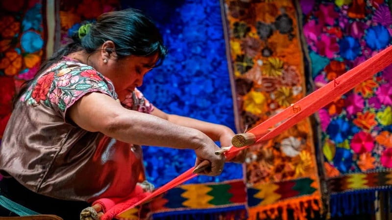 From San Cristóbal: Chamula and Zinacantán Guided Tour - A half-day format that works if you hate wasted time