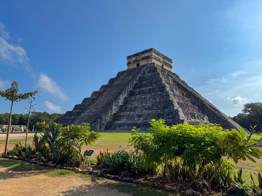 From Tulum: Chichen Itza, Cenote & Valladolid Tour - Chichén Itzá: what to watch for at the Pyramid of Kukulkán