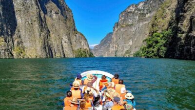 From Tuxtla Sumidero Canyon, Viewpoint & San Cristobal Tour