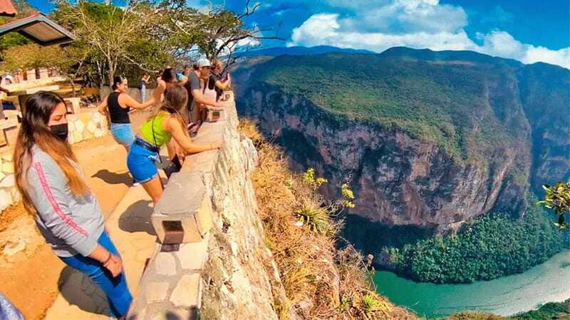From Tuxtla Sumidero Canyon, Viewpoint & San Cristobal Tour - Ending in San Cristóbal de las Casas at Portal 9