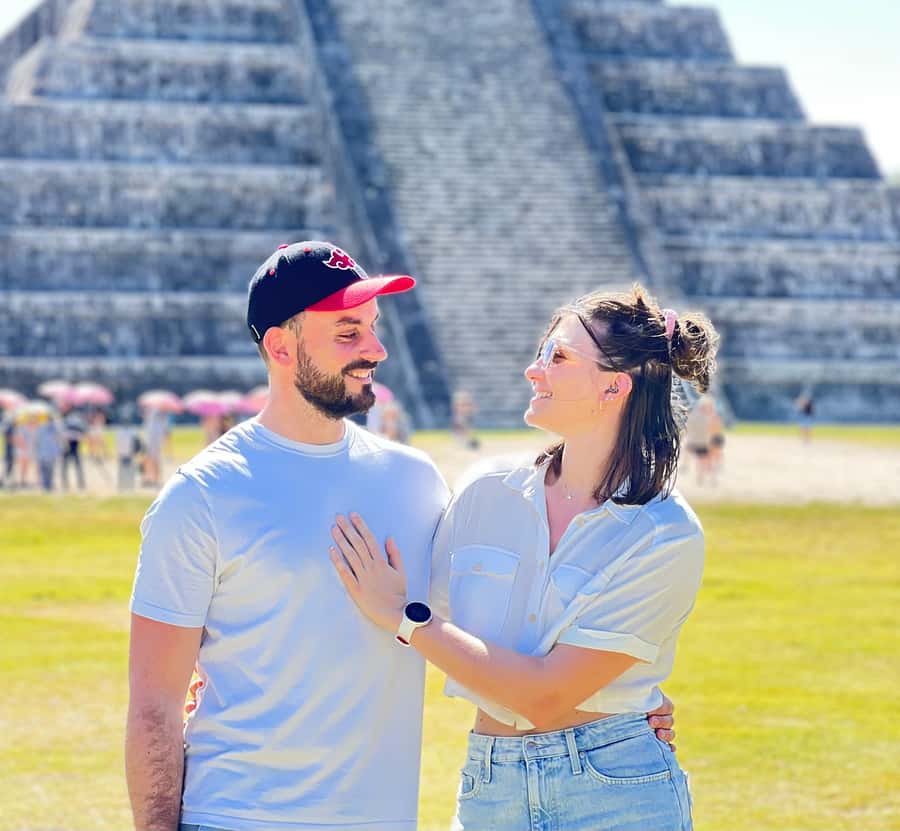 From Valladolid: Tour to Chichen Itza & 2 Cenotes - A smooth 8-hour plan that fits Chichén Itzá and two cenotes