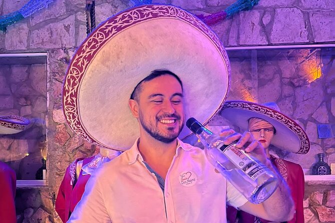 Full Day in Tequila with Tasting and party in Cantaritos - A full day on the Tequila route, with a party finish