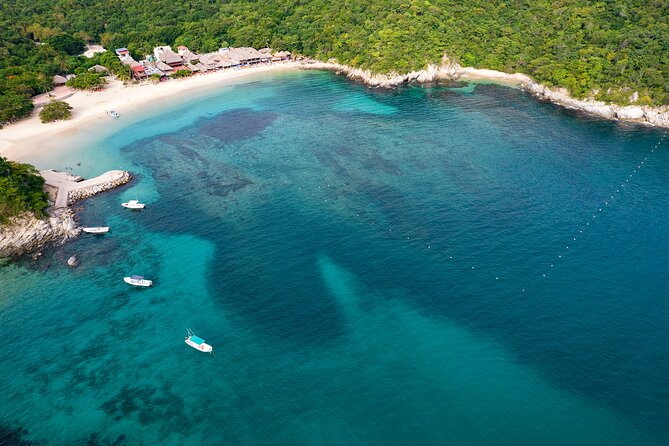 Full Day Tour of the Bays of Huatulco - Organo and Maguey Bays: La Cara Mizteca and the Tequila-Linking Story