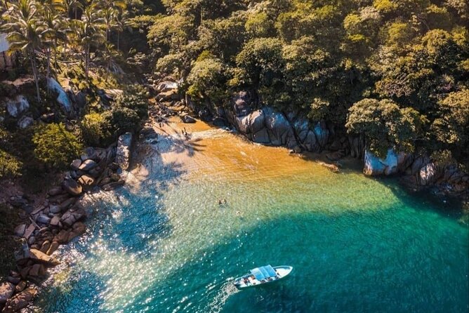 Full-Day Trail to 6 hidden Beaches, Colomitos & Snorkel - From Zona Romántica to Boca de Tomatlán, the day starts like locals