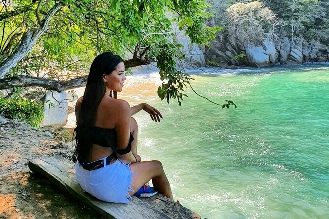 Full-Day Trail to 6 hidden Beaches, Colomitos & Snorkel - Beyond the crowds: how hidden beaches work on a day like this