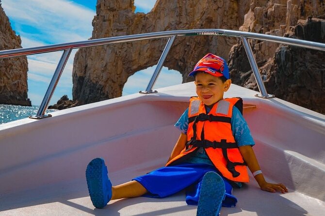Glass-bottom boat tour to the Arch + beach time - Beach time: what to plan for, and what can affect your minutes