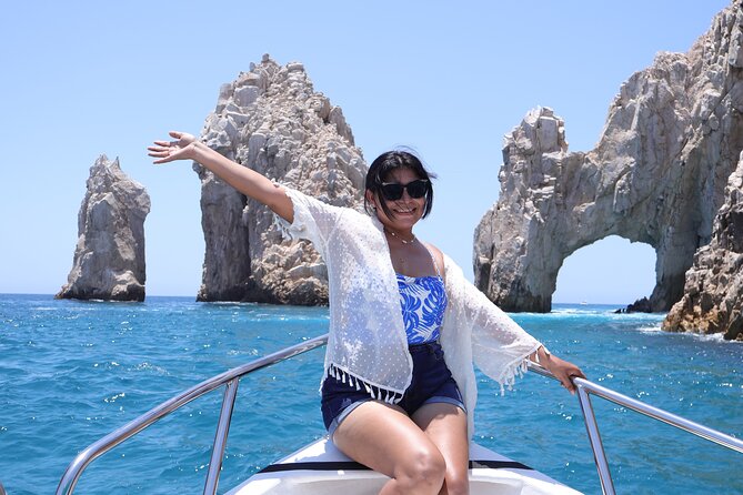 Group tour of the Cabo San Lucas Arch - Key things I’d notice before you go