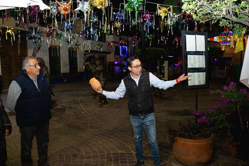 Guadalajara: Guided Tlaquepaque Night Tour with Hotel Pickup - Pickup and timing: late-night logistics that matter