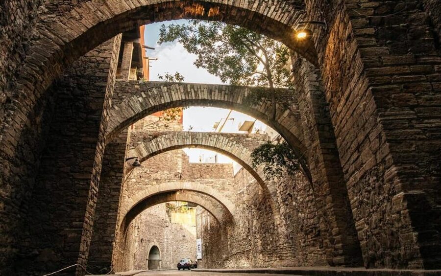 Guanajuato: Mummies, Mines and Tunnels Guided Group Tour - Optional shopping stops: Cuarzos and curios, and how to handle them