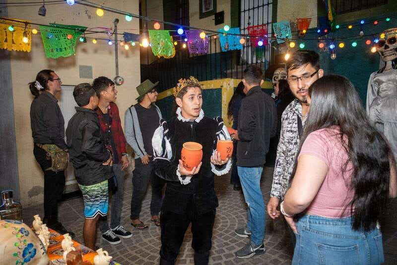 Guanajuato: Night Walk with the Estudiantina - Should you book the Estudiantina Night Walk?