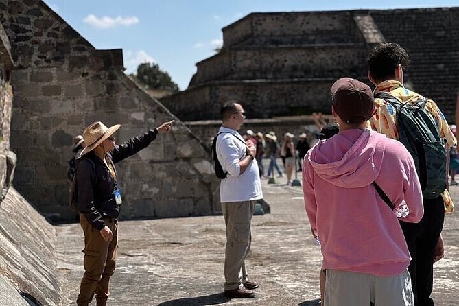 Guided Tour in Teotihuacan with Cave Breakfast and Transportation - Obsidian, maguey, and the stops that can shape your day