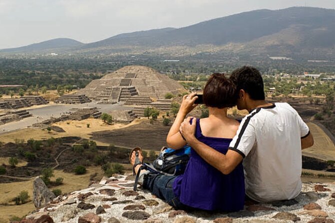 Guided Tour in Teotihuacan with Cave Breakfast and Transportation - Cave breakfast in Teotihuacán country: a meal that starts the day right