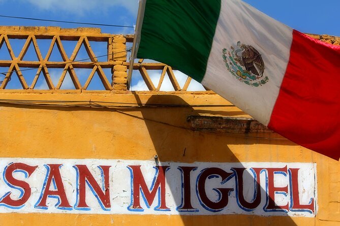 Historical and Cultural Walking Tour of San Miguel de Allende - Meeting at Starbucks Canal 3, then heading into the Centro flow