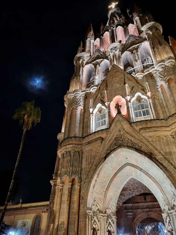Historical & Cultural Walking Tour of San Miguel de Allende - What to Bring, and How to Handle the Walking Comfortably