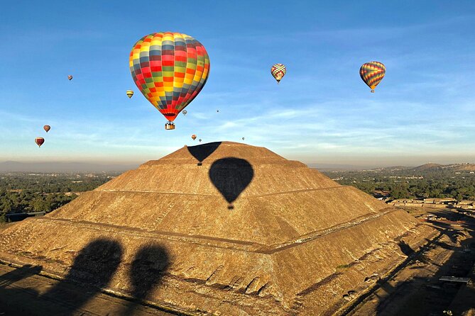 Hot Air Balloon Flight with Breakfast Cave and Pyramids Tour - Landing toast and the diploma moment
