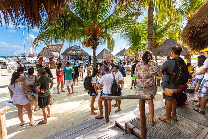 Isla Mujeres Catamaran, Open Bar & Optional Buffet and pick up - The catamaran cruise: comfort, music, and what crowding feels like
