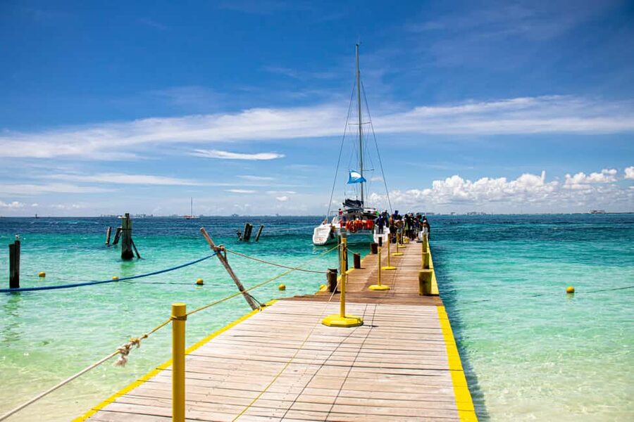 Isla Mujeres: Catamaran Ride with Open Bar, Snorkeling, and Lunch - Key highlights worth planning around