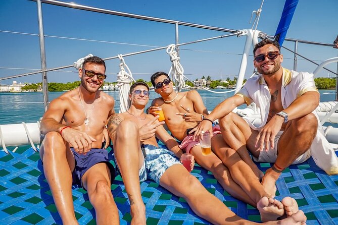 Isla Mujeres Cruise with Beach Club, Snorkel, Lunch and Open Bar - Value math: what you pay and what you should budget for