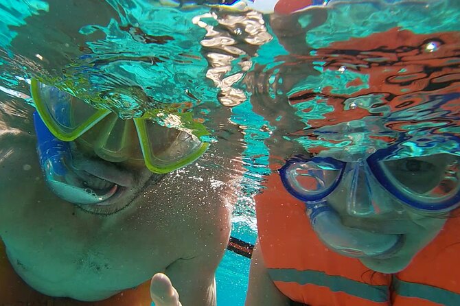 Isla Mujeres: Snorkeling Adventure at the Underwater Museum - El Farito Reef: the boat-only first snorkel stop