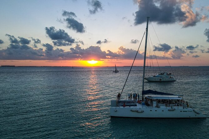 Isla Mujeres Sunset Cruise and Tour from Cancun - Practical Tips That Make This Cruise Smoother