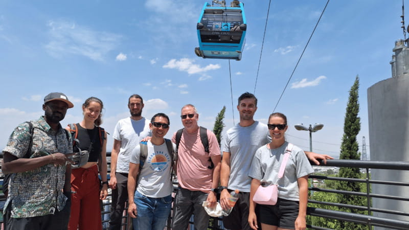 Iztapalapa: Cable Car Tour and Urban Art From the Heights - Meeting at Bellas Artes, then using the metro like you mean it