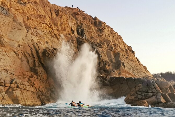 Kayak Huatulco Sunrise - The paddle route: Isla La Blanquita and Bahía Chahue views