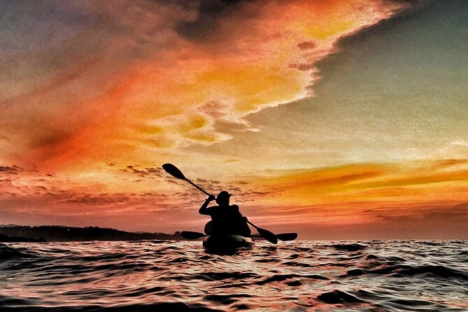 Kayak Huatulco Sunrise - Santa Cruz Bay: quiet snorkeling on the main-bay coast