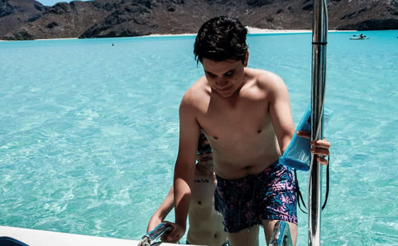 La Paz: Boat ride to Espiritu Santo island and sloop - Islotes and sea lions: the animal moment you came for
