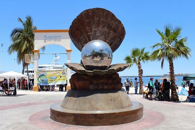 La Paz Tour, Historical City, Beach, Colonial and Beautiful scenery on the way! - Todos Santos quick hit, Hotel California photos, and the sunset drive