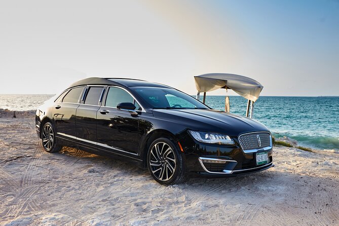 Lincoln Stretch limo from Cancun Hotel Zone to Cancun Airport - Why This Private Lincoln Stretch Limo Transfer Works on a Tight Schedule