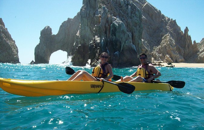 Los Cabos Arch and Playa del Amor Tour by Glass Bottom Kayak - Plaza Gali Meeting Point and Pickup That Actually Saves Time