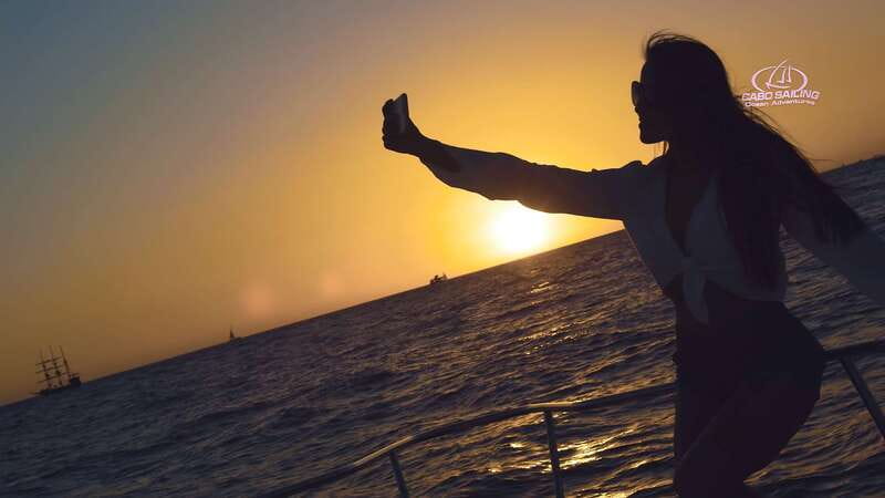Los Cabos: Shared Sunset Sailing Cruise - Timing your sunset: a 2-hour cruise that doesn’t drag