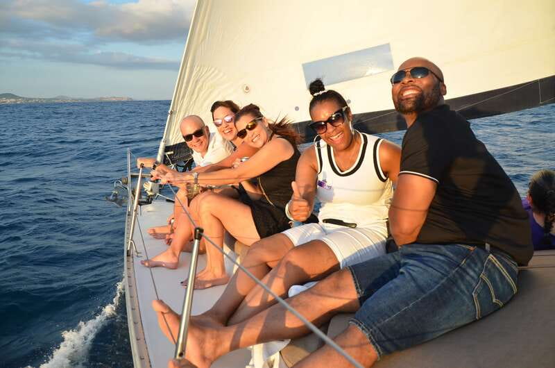 Los Cabos: Shared Sunset Sailing Cruise - Open bar and snacks: the calm way to do sunset