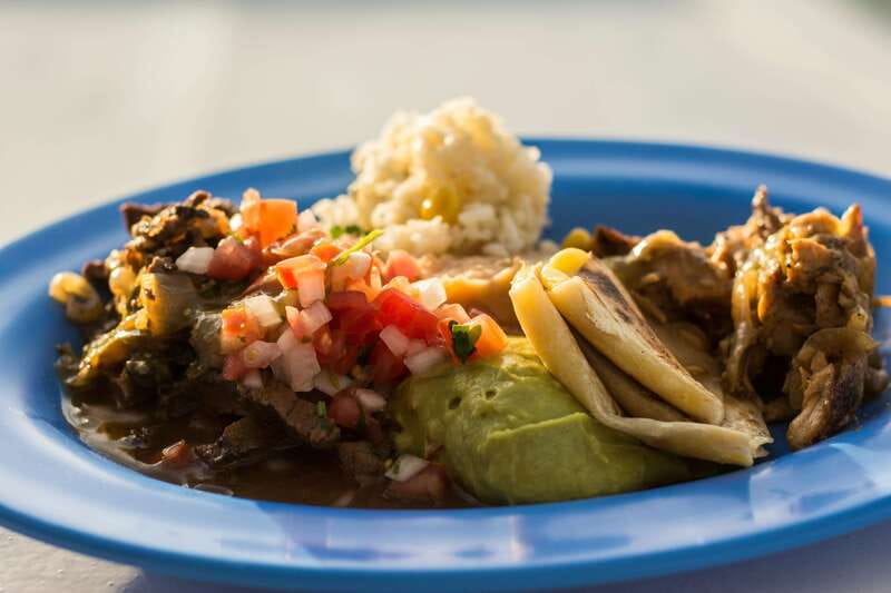 Los Cabos: Sunset Fajitas Dinner Cruise on Cabo Escape - Who should book this Los Cabos sunset fajita cruise