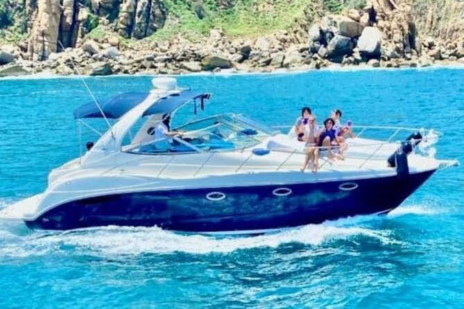 Los Cabos Whale Watching & Snorkel Adventure with Food & Drinks - Price and value: what $999 per group really covers