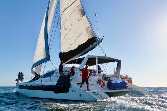 Luxury Sailing catamaran charter in Cabo San Lucas all inclusive - Stop Two: Pelican Rock and Balconcito Beach From the Bay