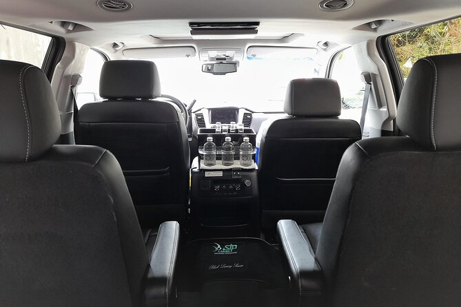 Luxury SUV arrivals from Cancun Airport one way - What happens at the airport, step by step, without the guesswork