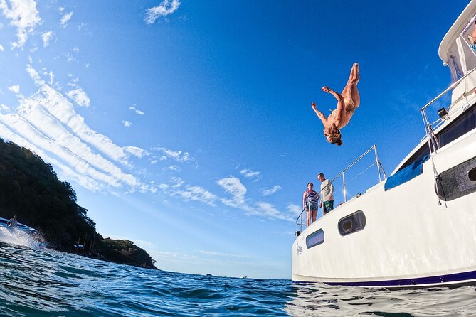 Luxury Yacht & Snorkel with All inclusive Open bar and lunch - Snorkeling and paddleboarding: included gear, short window, mixed reef expectations
