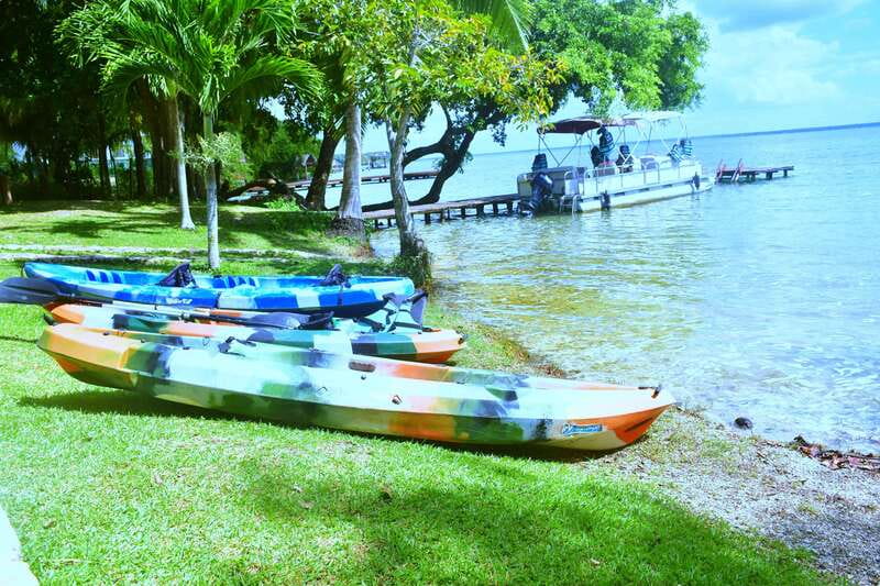 Mahahual: Chacchoben Mayan Ruins and Seven Color Lagoon Trip - Seven Color Lagoon in Bacalar: swimming, kayaks, and the reality of the setting
