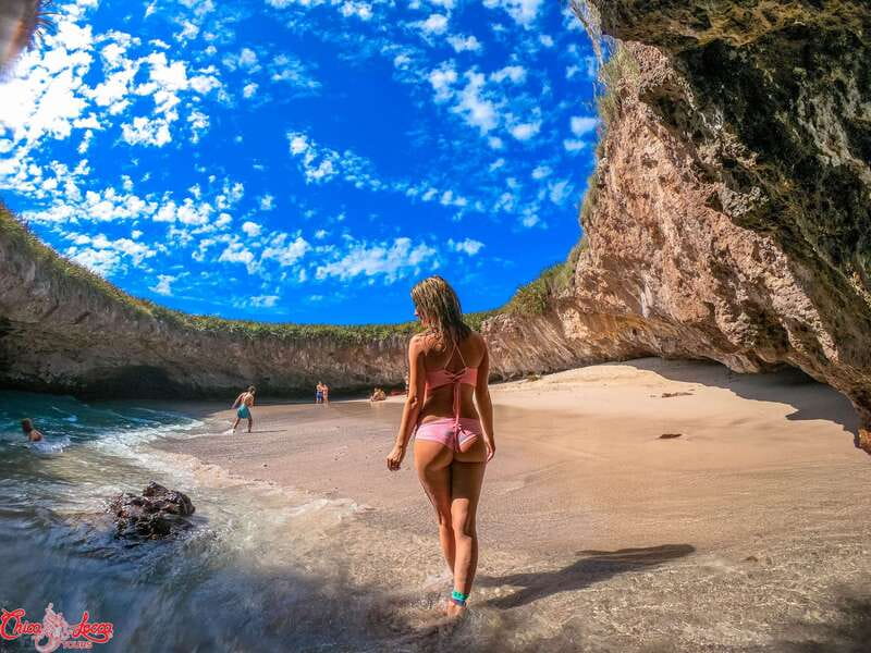 Marietas Islands Boat Tour: Snorkel, Kayak, Playa Nopalera - Food and drinks: breakfast, guacamole, fajitas, and an open-bar day