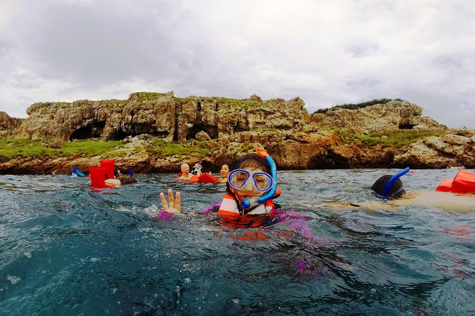 Marietas Islands snorkeling & Hidden beach (w/ restrictions) - Entering the Hidden Beach system: the 200m swim rule